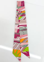 Load image into Gallery viewer, Hermes Silk Twilly Pink