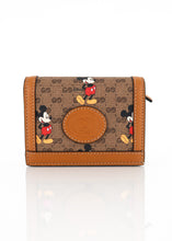 Load image into Gallery viewer, Gucci Supreme Canvas Mickey Card Holder