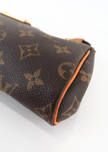 Load image into Gallery viewer, Louis Vuitton Monogram Eva