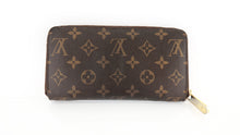 Load image into Gallery viewer, Louis Vuitton Monogram Zippy Wallet