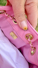 Load image into Gallery viewer, Chanel Caviar Quilted Mini 25 Pink