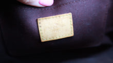 Load image into Gallery viewer, Louis Vuitton Monogram Favorite MM