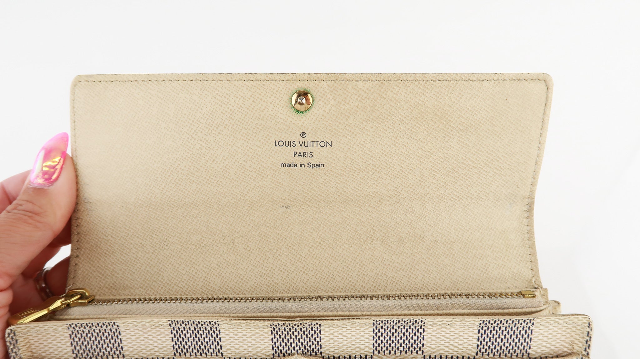 Authentic New Louis Vuitton Damier Azur Canvas Sarah Wallet