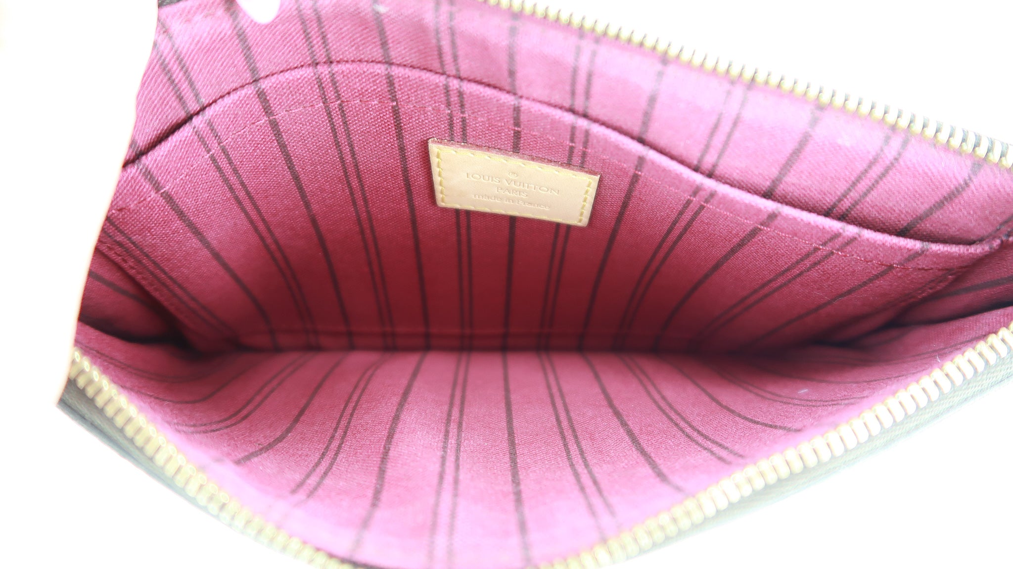 Louis Vuitton Monogram Neverfull Pochette GM Pink – DAC