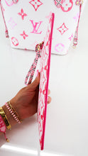 Load image into Gallery viewer, Louis Vuitton Neverfull MM By the Pool Pink Full Set