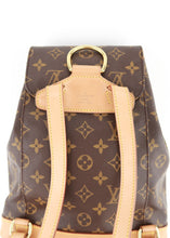 Load image into Gallery viewer, Louis Vuitton Monogram Montsouris MM