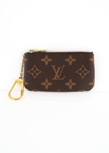 Load image into Gallery viewer, Louis Vuitton Monogram Cles Key Pouch