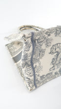 Load image into Gallery viewer, Dior Medium Dioriviera Toile De Jouy Book Tote Gray