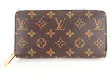 Load image into Gallery viewer, Louis Vuitton Monogram Zippy