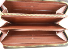 Load image into Gallery viewer, Louis Vuitton Monogram Zippy