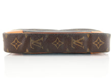 Load image into Gallery viewer, Louis Vuitton Monogram Dragonne Clutch