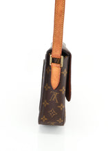 Load image into Gallery viewer, Louis Vuitton Monogram St Cloud