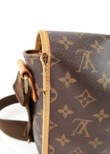 Load image into Gallery viewer, Louis Vuitton Monogram Bosphore Messenger