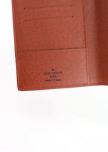 Load image into Gallery viewer, Louis Vuitton Monogram Passport Holder