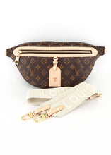Load image into Gallery viewer, Louis Vuitton Monogram High Rise Bumbag