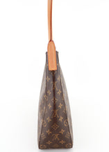 Load image into Gallery viewer, Louis Vuitton Monogram Looping GM