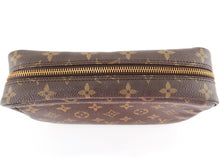 Load image into Gallery viewer, Louis Vuitton Monogram Toiletry 23
