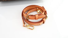 Load image into Gallery viewer, Louis Vuitton Monogram Speedy 30 Bandouliere