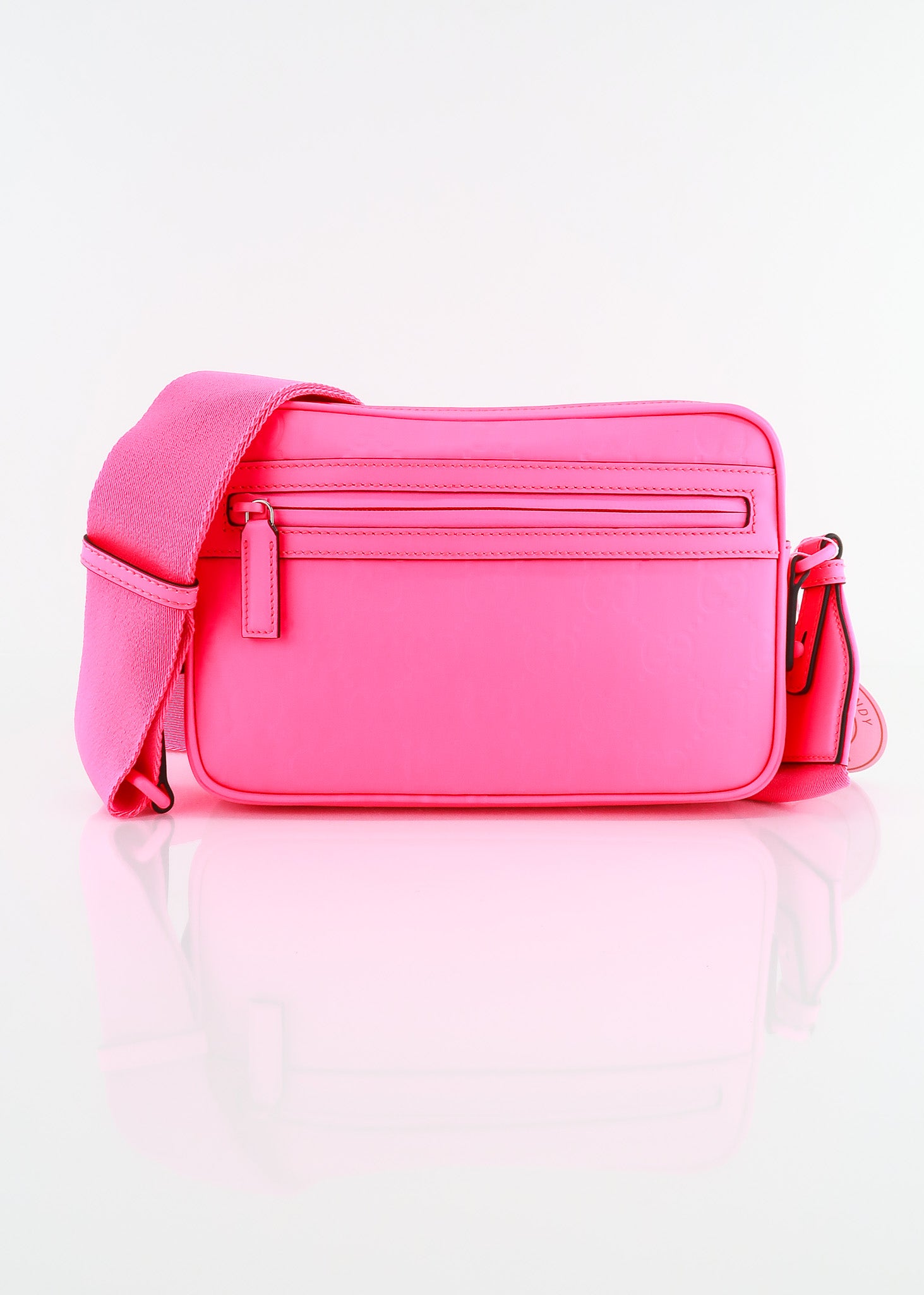 Gucci Rubber Effect Leather Crossbody Pink – DAC1