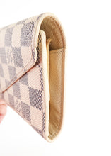 Load image into Gallery viewer, Louis Vuitton Damier Azur Josephine Wallet