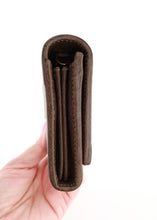 Load image into Gallery viewer, Gucci Supreme Wallet on Chain