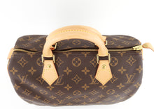 Load image into Gallery viewer, Louis Vuitton Monogram Speedy 30