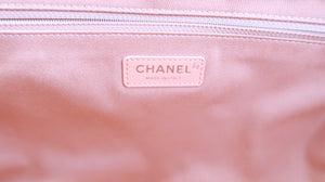 Chanel Deauville Raffia Large Pink