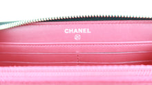 Load image into Gallery viewer, Chanel Lambskin Twist Lock Zippy Wallet Black