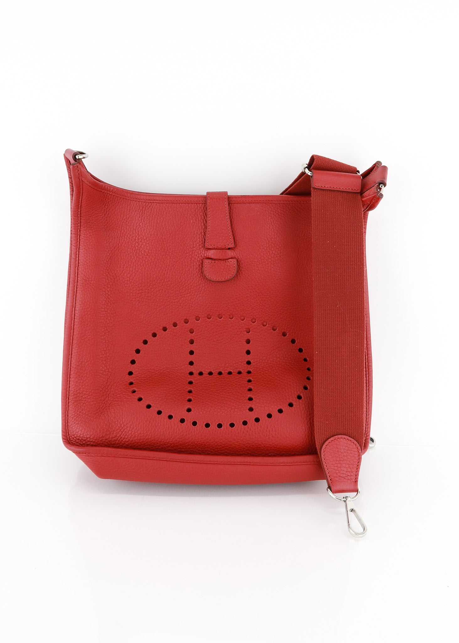 Hermes Evelyne GM Red Clemence Square Q – DAC