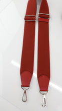 Load image into Gallery viewer, Hermes Evelyne GM Red Clemence Square Q
