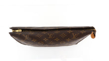 Load image into Gallery viewer, Louis Vuitton Monogram Toiletry 26