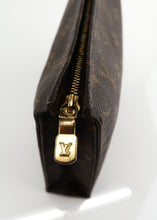 Load image into Gallery viewer, Louis Vuitton Monogram Toiletry 26