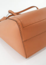 Load image into Gallery viewer, Tory Burch Saffiano Leather Robinson Large Tan