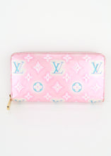 Load image into Gallery viewer, Louis Vuitton Vernis Monogram Zippy Pink