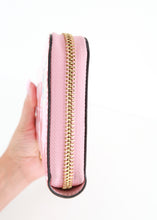 Load image into Gallery viewer, Louis Vuitton Vernis Monogram Zippy Pink