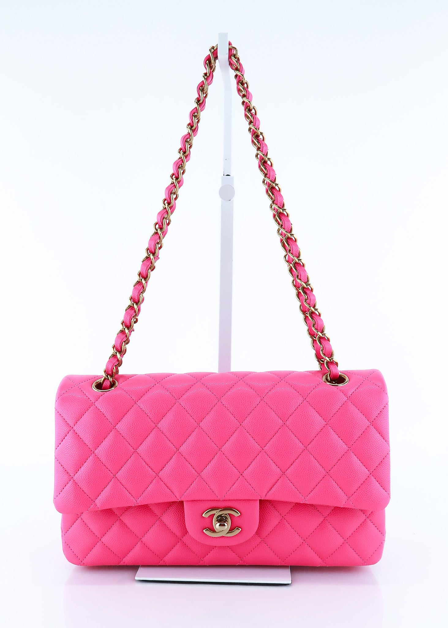 Hot pink clearance chanel purse