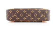 Load image into Gallery viewer, Louis Vuitton Monogram Trocadero 27