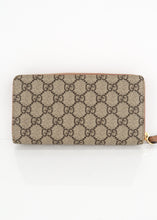 Load image into Gallery viewer, Gucci Supreme Canvas Zippy Wallet Beige