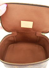 Load image into Gallery viewer, Louis Vuitton Monogram Packing Cube PM