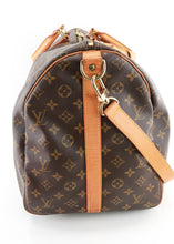 Load image into Gallery viewer, Louis Vuitton Monogram Keepall 55 Bandouliere