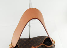 Load image into Gallery viewer, Louis Vuitton Monogram CarryAll MM