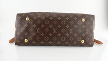 Load image into Gallery viewer, Louis Vuitton Monogram CarryAll MM