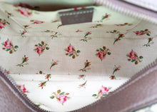 Load image into Gallery viewer, Gucci Supreme Monogram Camera Bag