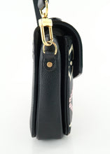 Load image into Gallery viewer, Louis Vuitton Broderies Pochette Metis Black