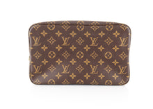 Load image into Gallery viewer, Louis Vuitton Monogram Toiletry 28