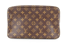Load image into Gallery viewer, Louis Vuitton Monogram Toiletry 28