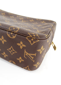 Louis Vuitton Monogram Toiletry 28