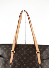 Load image into Gallery viewer, Louis Vuitton Monogram Totally MM