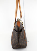 Load image into Gallery viewer, Louis Vuitton Monogram Totally MM
