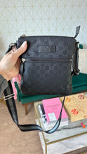 Load image into Gallery viewer, Gucci Canvas Sherry Crossbody Black